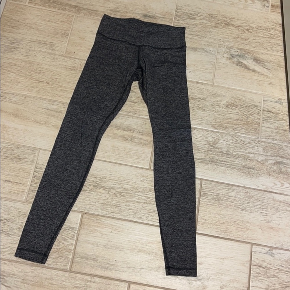 Lululemon grey wunder under
